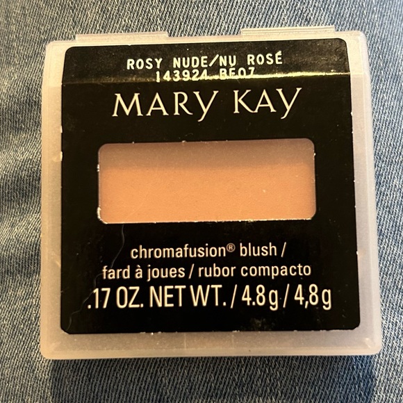 Makeup bundle - Picture 2 of 7